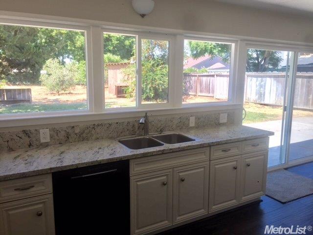 7431 Fox Rd, Hughson, CA 95326 photo 5