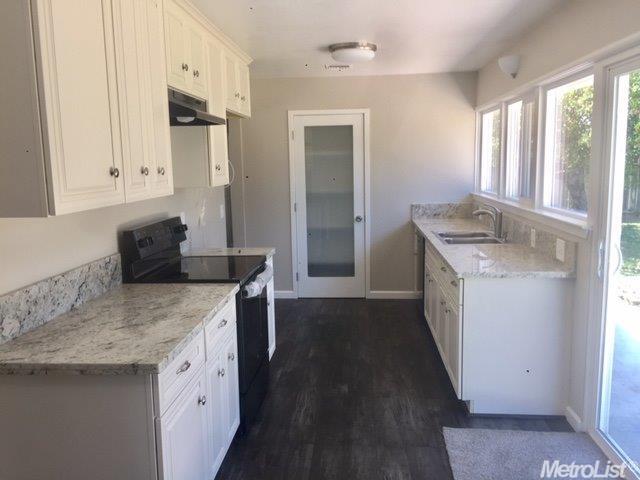 7431 Fox Rd, Hughson, CA 95326 photo 2
