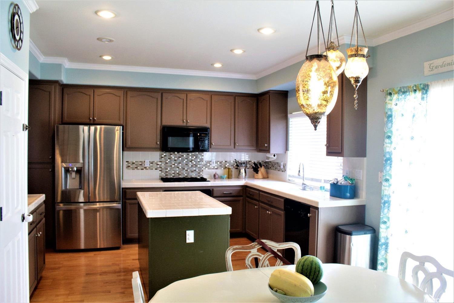 1152 Fishback Rd, Manteca, CA 95337 photo 3