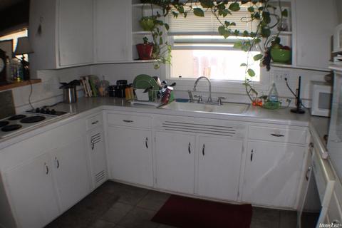 1409 Cahill Ave, Turlock, CA 95380 photo 10