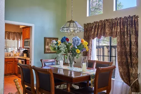 345 Adobe Ln, Tracy, CA 95376 photo 4