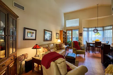 345 Adobe Ln, Tracy, CA 95376 photo 5