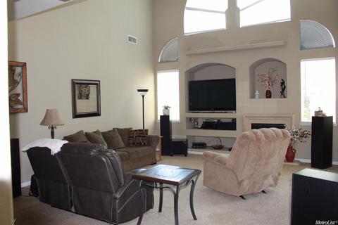 1625 Vandalay Dr, Ceres, CA 95307 photo 3