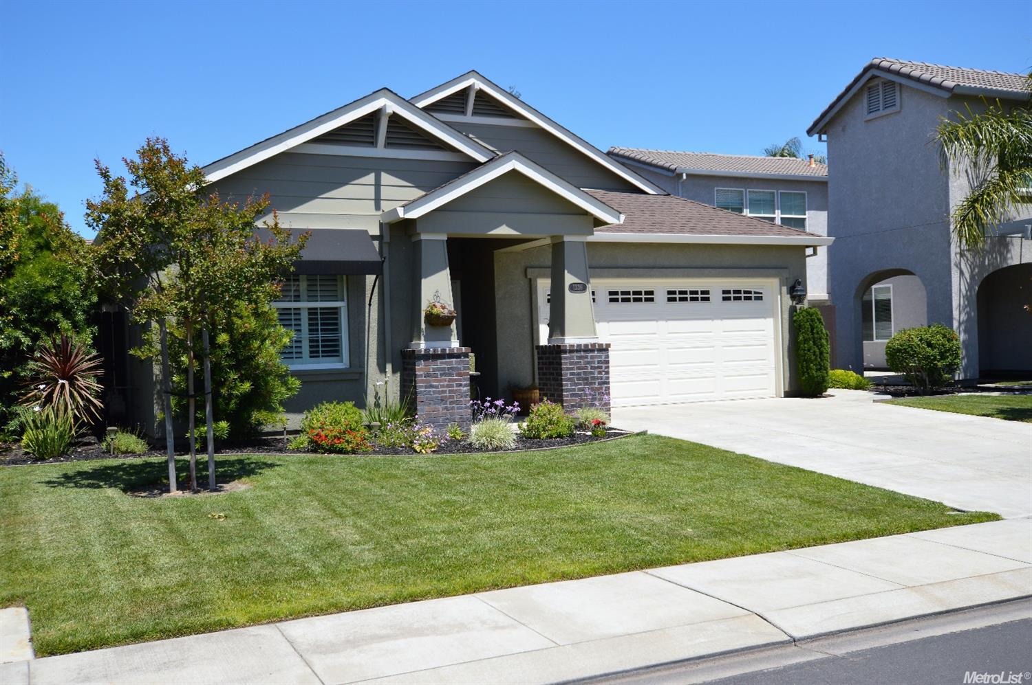 1336 Gianna Ln, Manteca, CA 95336 photo 2