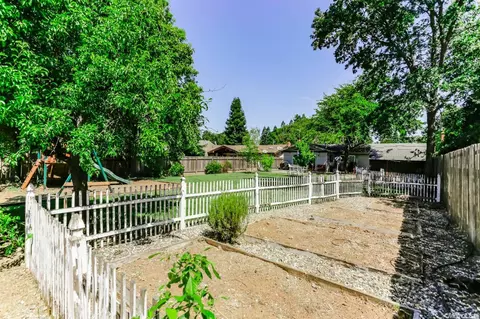 5440 Kenneth Ave, Carmichael, CA 95608 photo 26