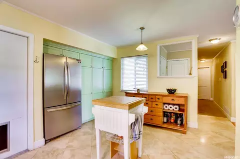 5440 Kenneth Ave, Carmichael, CA 95608 photo 12