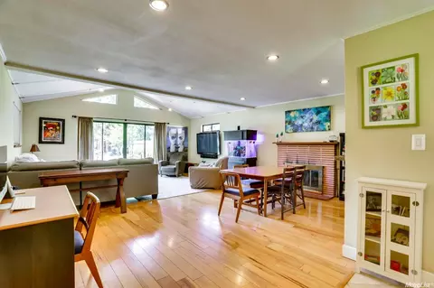5440 Kenneth Ave, Carmichael, CA 95608 photo 3