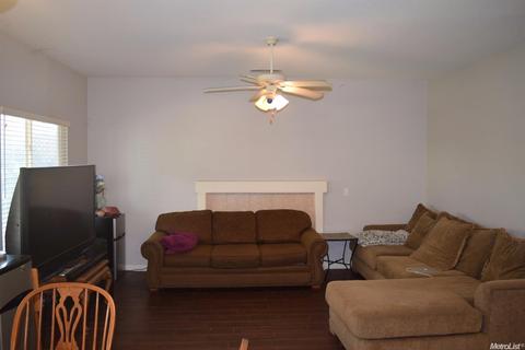 1326 Tide Dr, Merced, CA 95348 photo 4