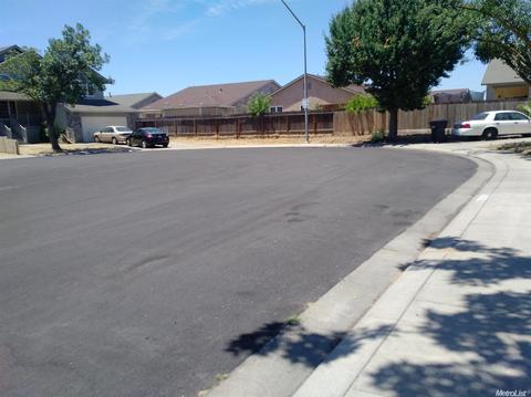 1613 Brixham Ct, Modesto, CA 95358 photo 2
