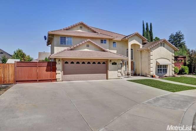 1072 Groen Ct, Ripon, CA 95366 photo 2