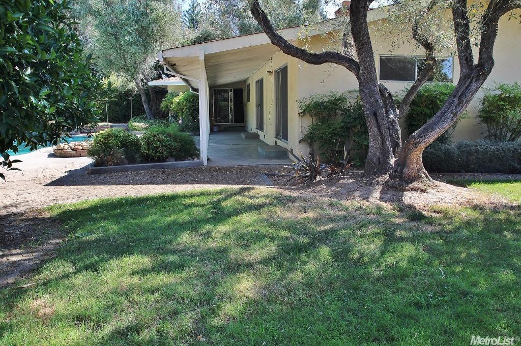1525 Barnett Cir, Carmichael, CA 95608 photo 19