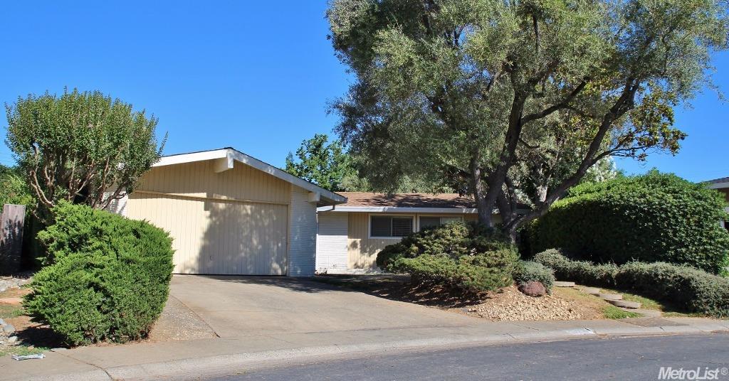 1525 Barnett Cir, Carmichael, CA 95608 photo 2