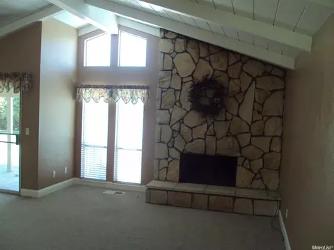 555 Fullerton Dr, Turlock, CA 95382 photo 5