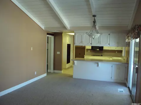 555 Fullerton Dr, Turlock, CA 95382 photo 9