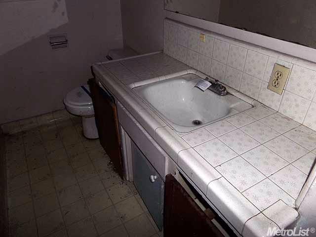 2204 Reseda Ln, Modesto, CA 95350 photo 13