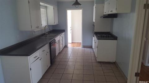 947 Daisy Ave, Lodi, CA 95242 photo 5