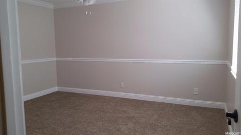 1383 Bunker Ln, Manteca, CA 95336 photo 11