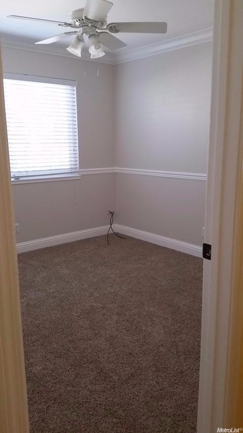 1383 Bunker Ln, Manteca, CA 95336 photo 10