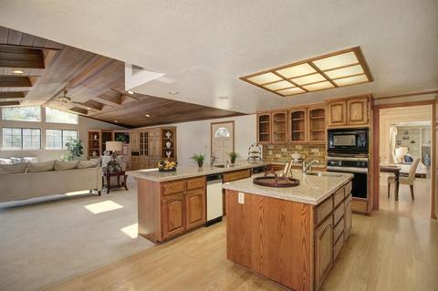 4310 Forest Hill Ct, Carmichael, CA 95608 photo 12
