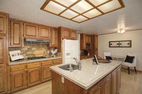 4310 Forest Hill Ct, Carmichael, CA 95608 photo 14