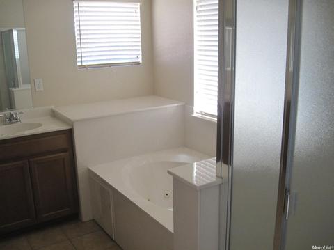 1764 Cocomo Pl, Manteca, CA 95337 photo 24