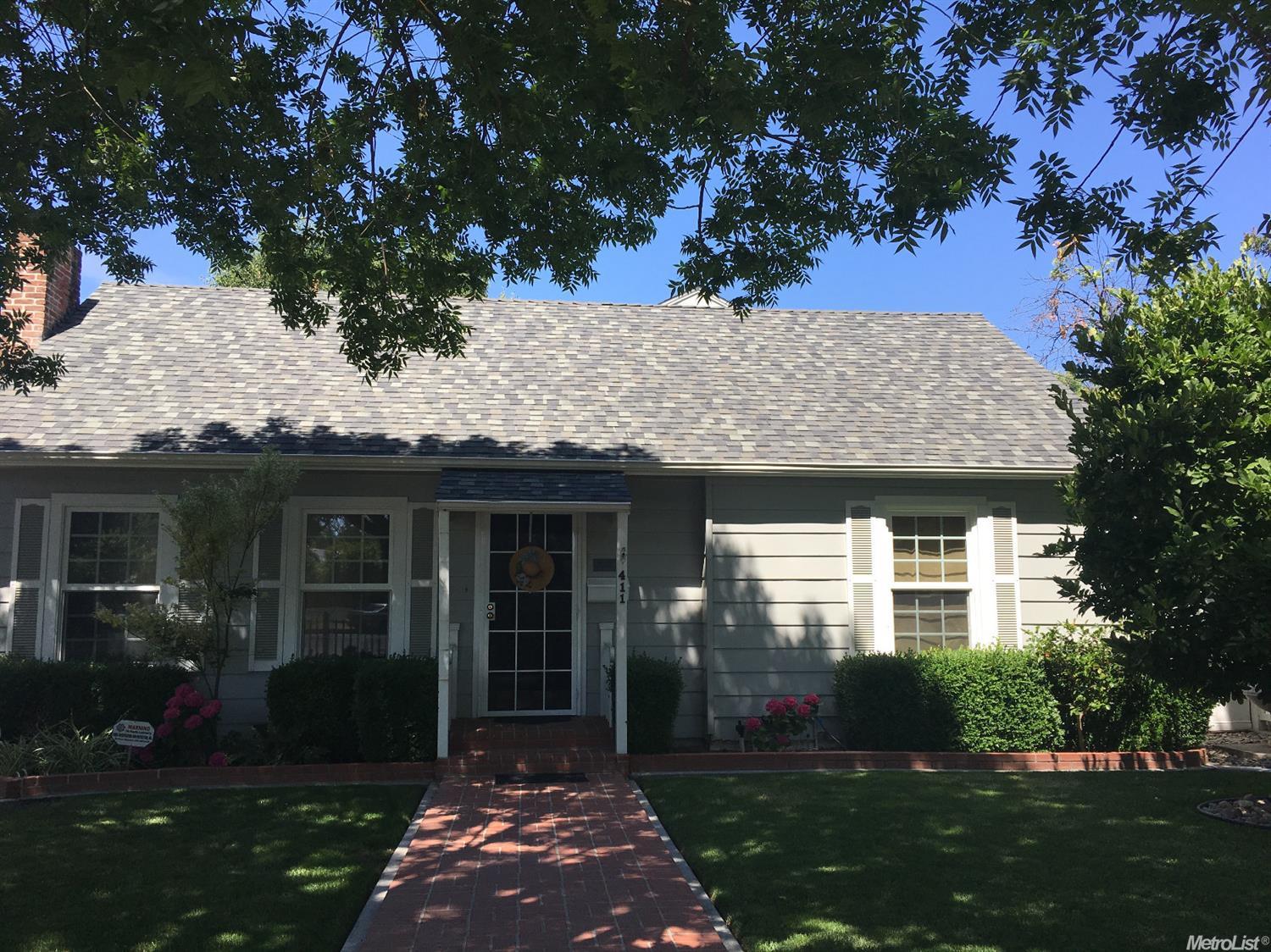 411 N Olive Ave, Modesto, CA 95350 photo 2