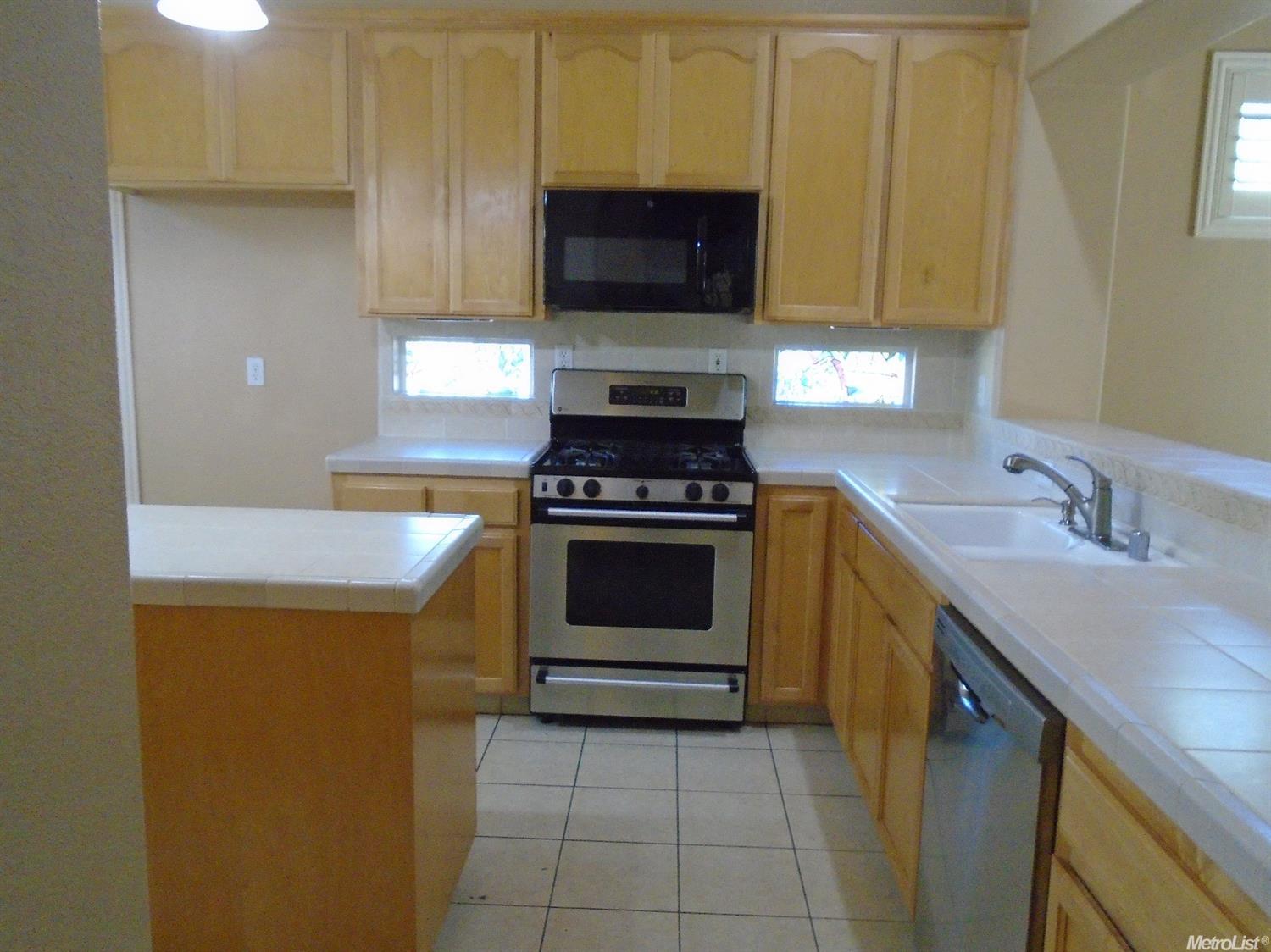 2602 Paradise Dr, Lodi, CA 95242 photo 7