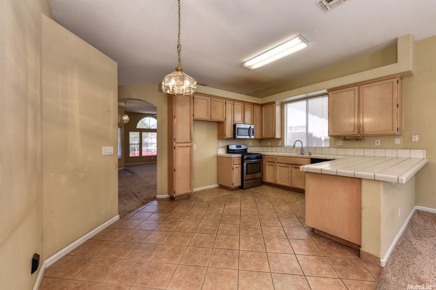 3308 Pepperridge Dr, Antelope, CA 95843 photo 9