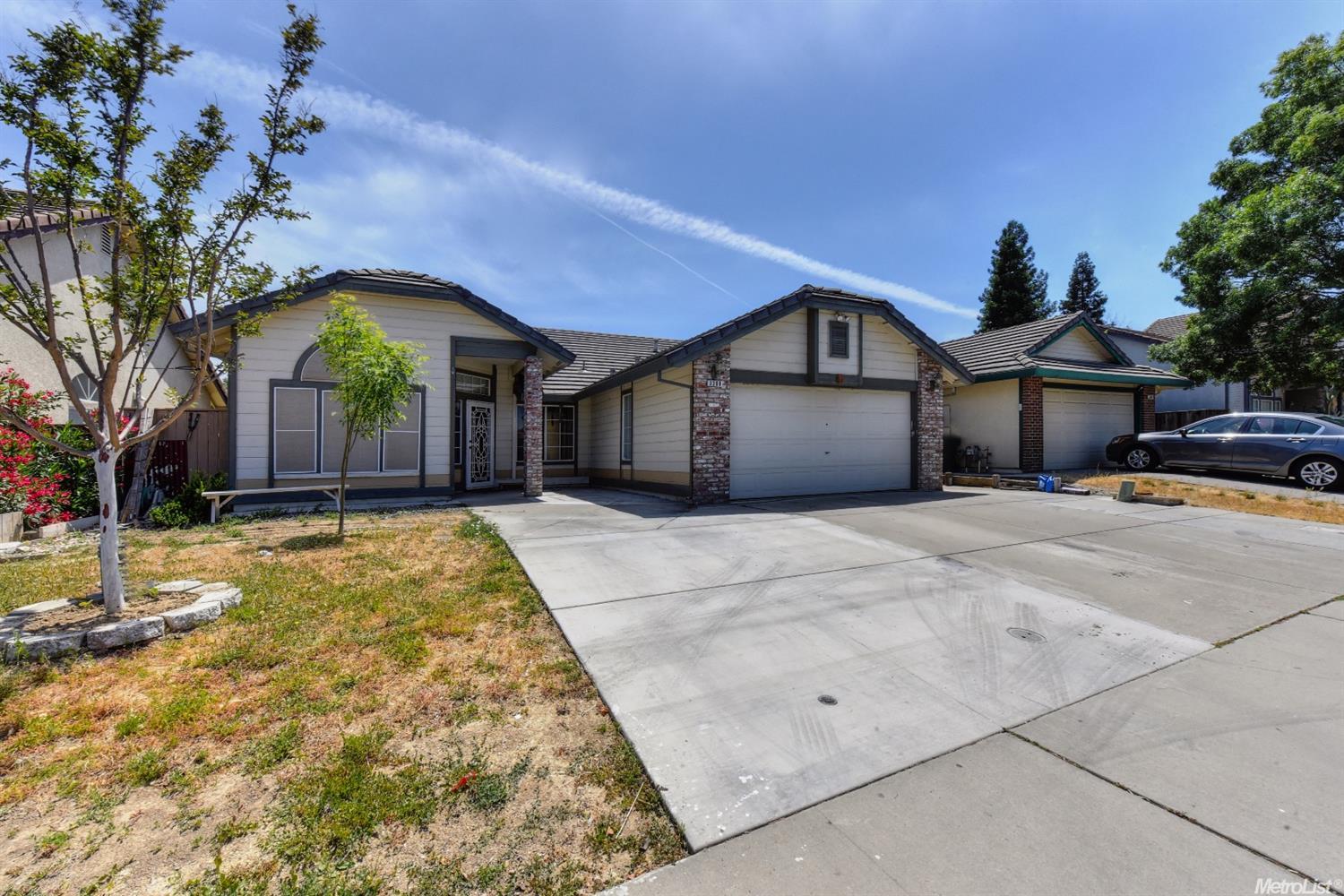 3308 Pepperridge Dr, Antelope, CA 95843 photo 3
