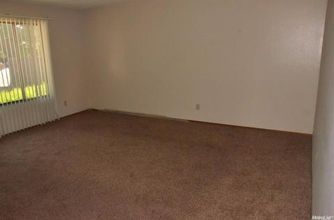 1801 Lauralee Ct, Modesto, CA 95350 photo 4