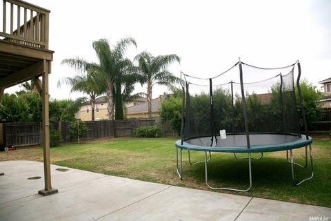 3818 Podocarpus Dr, Ceres, CA 95307 photo 8