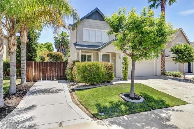 2682 Pyramid Dr, Tracy, CA 95304 photo 2