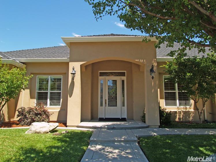 3820 Mondrian Dr, Modesto, CA 95356 photo 3