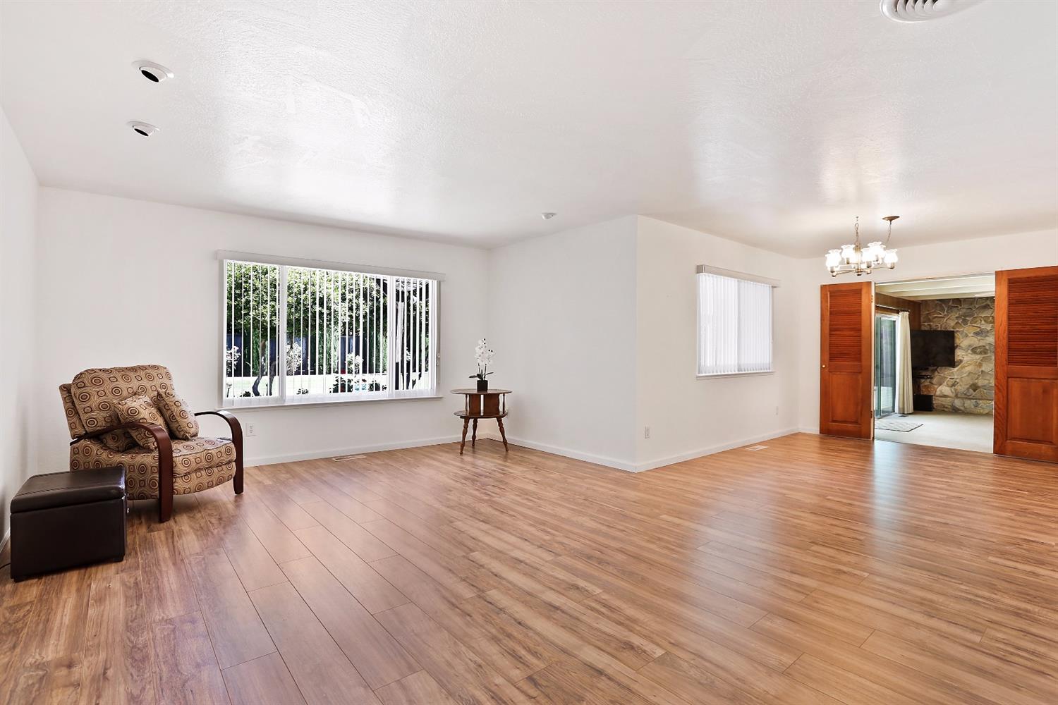 889 Tehama Dr, Lodi, CA 95242 photo 8