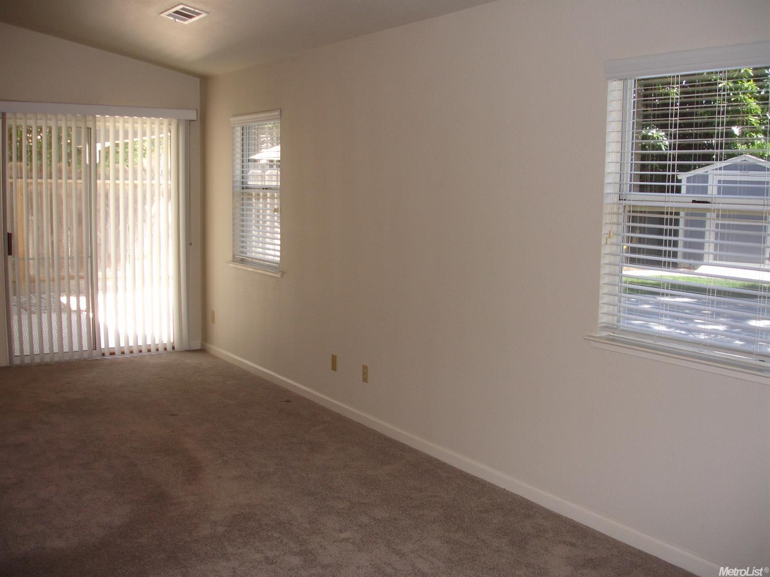 2404 Wolfeboro Ln, Modesto, CA 95358 photo 7