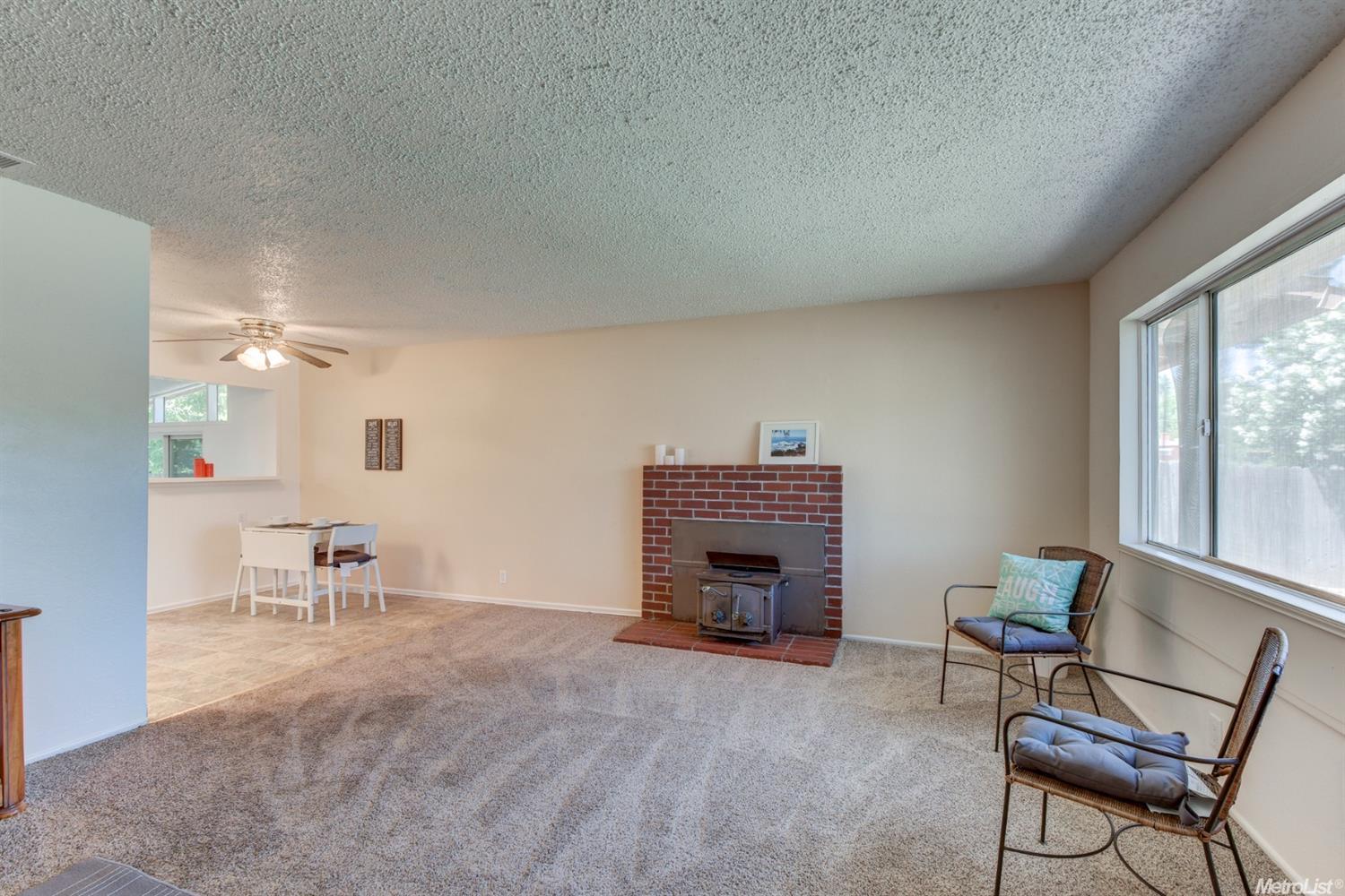 3835 Henderson Way, Carmichael, CA 95608 photo 7