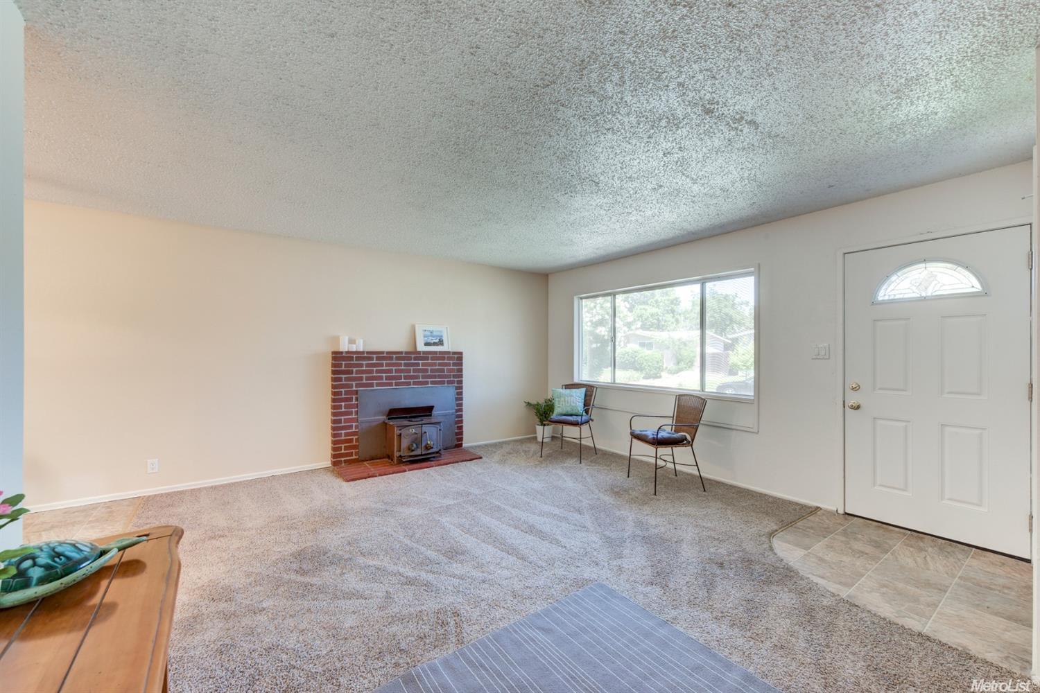 3835 Henderson Way, Carmichael, CA 95608 photo 6