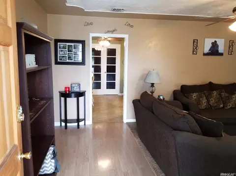 2118 7th St, Ceres, CA 95307 photo 3