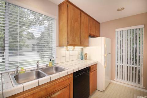2801 Concord, Davis, CA 95618 photo 10