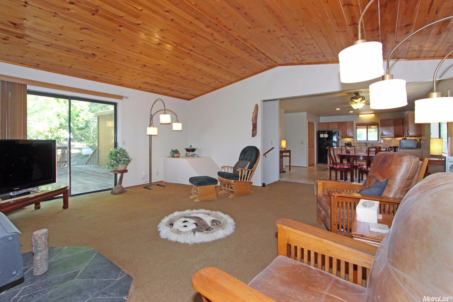 7154 Maidu Dr, Placerville, CA 95667 photo 6