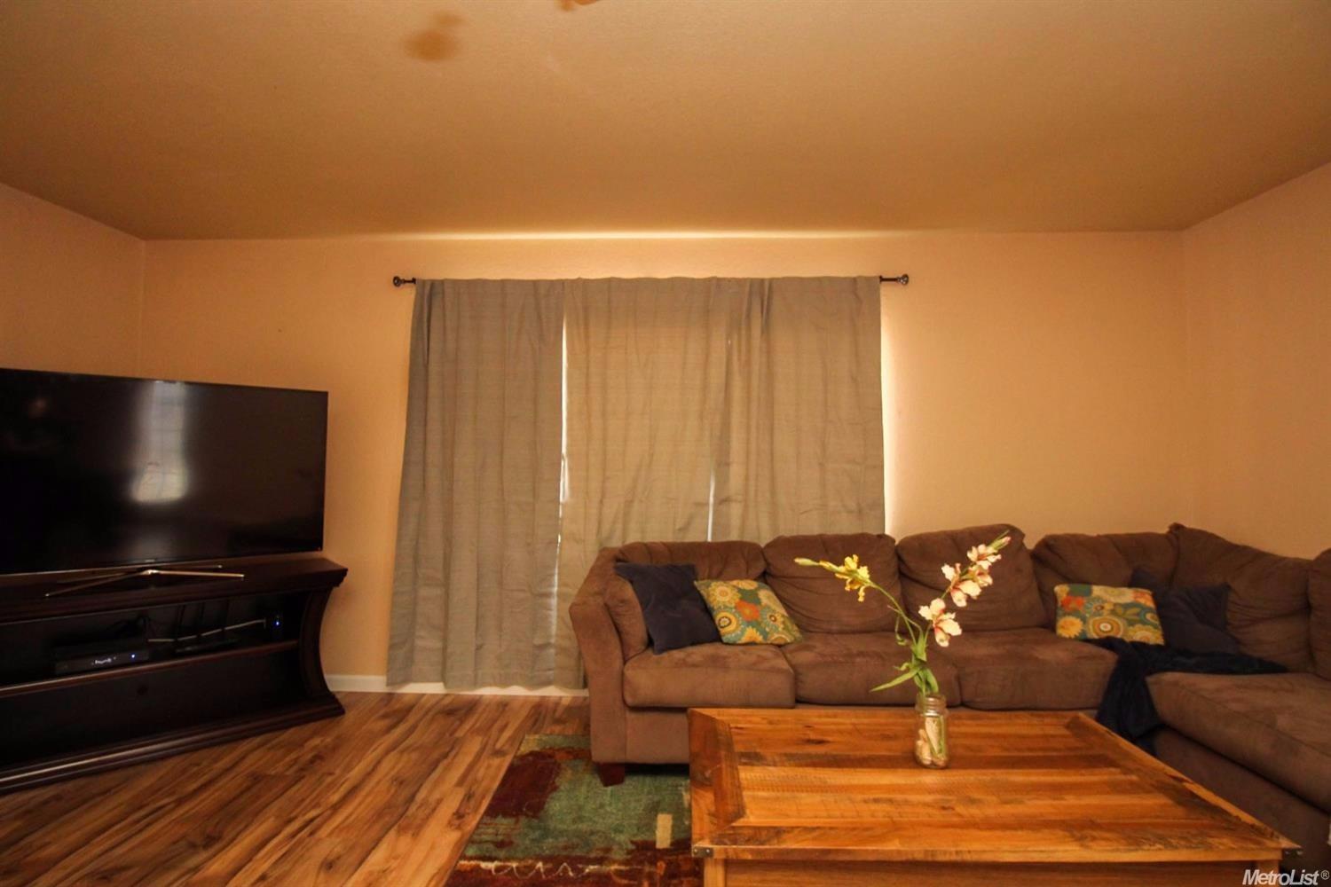 212 Rosa Ave, Winters, CA 95694 photo 5