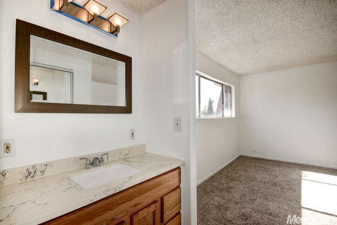 5910 Casa Alegre, Carmichael, CA 95608 photo 19