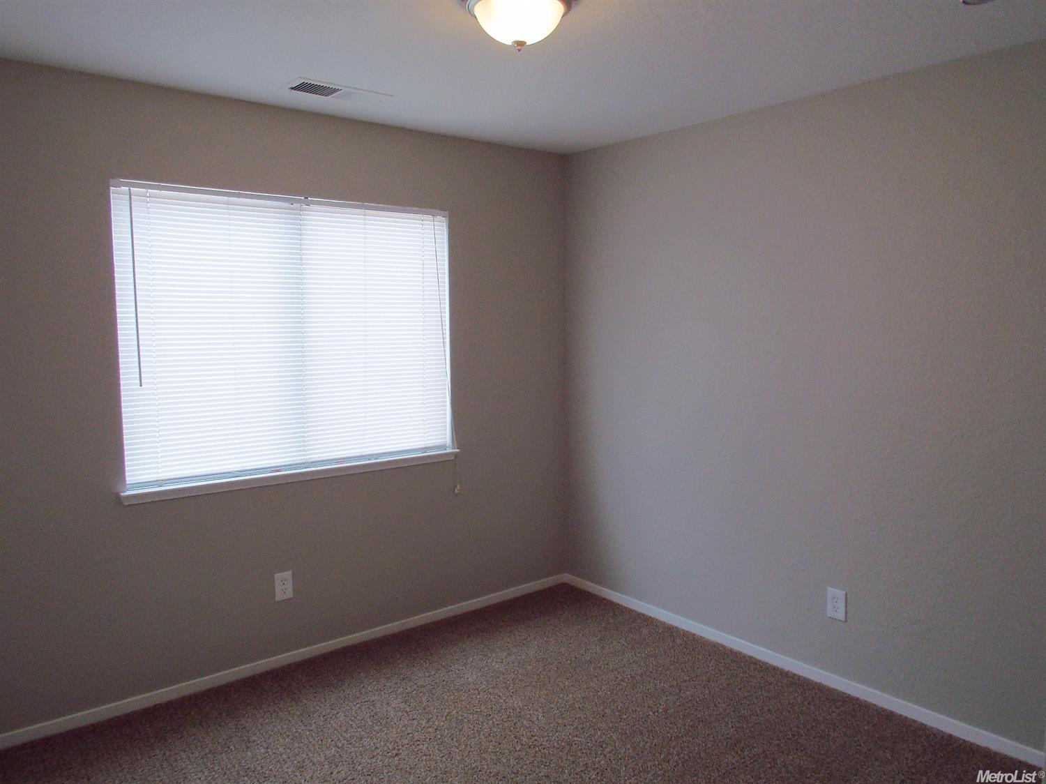 1440 Edgewater Dr, Turlock, CA 95380 photo 20
