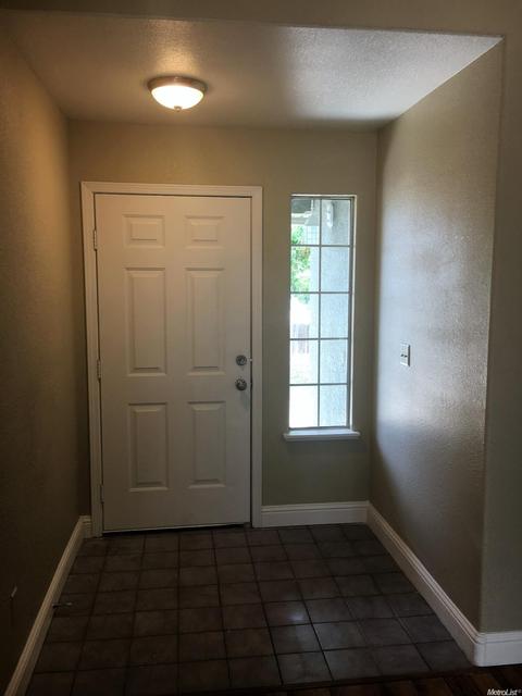 1045 Stone Ct, Turlock, CA 95380 photo 6