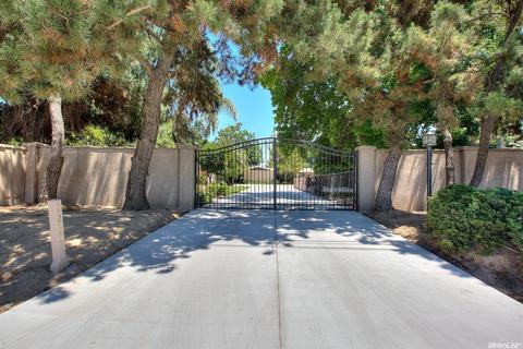 1230 Mitchell Rd, Modesto, CA 95351 photo 21
