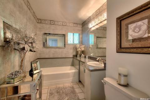 1230 Mitchell Rd, Modesto, CA 95351 photo 16