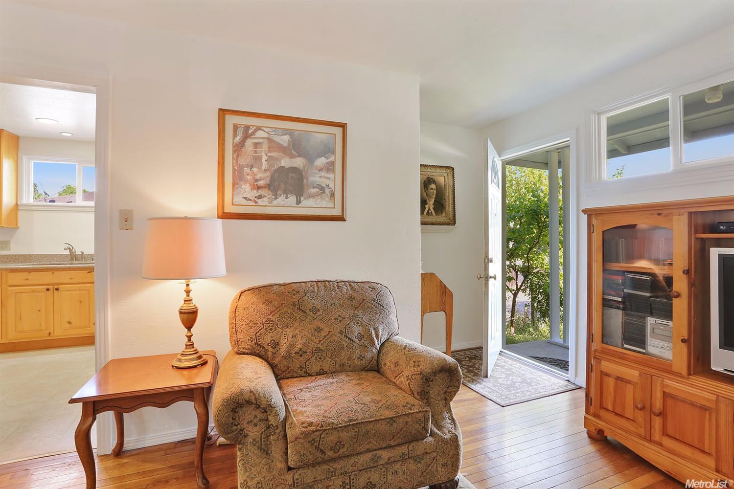 631 Eureka Ave, Lodi, CA 95240 photo 6