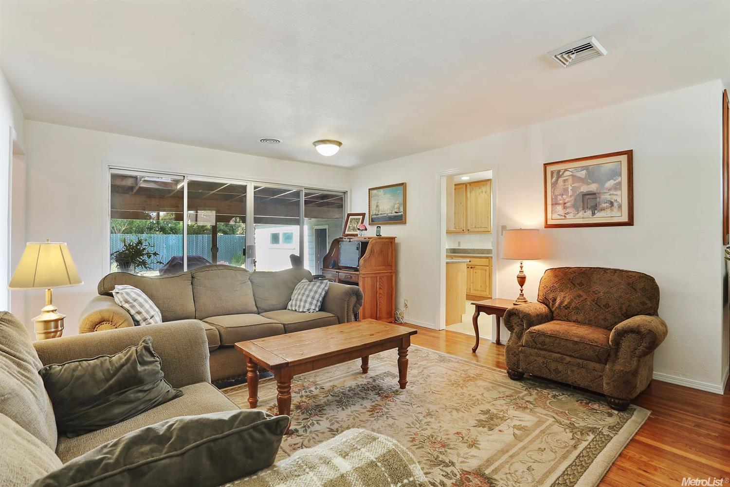 631 Eureka Ave, Lodi, CA 95240 photo 8