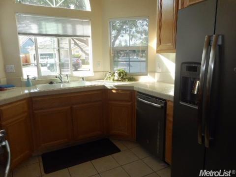 2220 Perth Dr, Modesto, CA 95355 photo 5