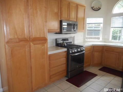2220 Perth Dr, Modesto, CA 95355 photo 4